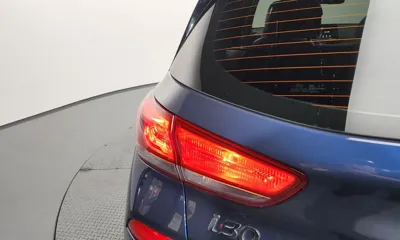 Hyundai i30 2018, 73087 км, за 8071.67 USD - фото 23