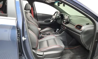 Hyundai i30 2018, 73087 км, за 8071.67 USD - фото 26