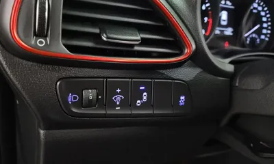 Hyundai i30 2018, 73087 км, за 8071.67 USD - фото 29
