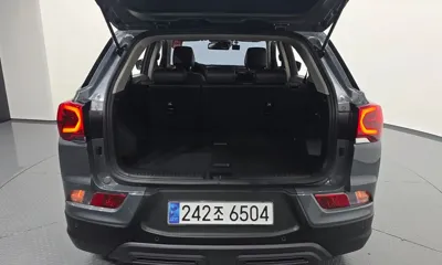 KG_Mobility_Ssangyong KORANDO 2023, 24188 км, за 10831.04 USD - фото 17