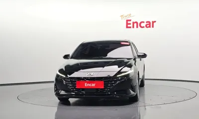 Hyundai Avante 2021, 30033 км, за 10496.26 USD