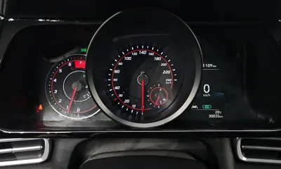 Hyundai Avante 2021, 30033 км, за 10412.19 USD - фото 8