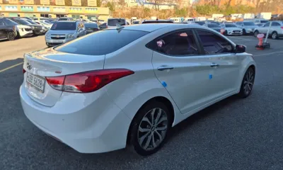 Hyundai Avante 2013, 110000 км, за 51384.2 USD
