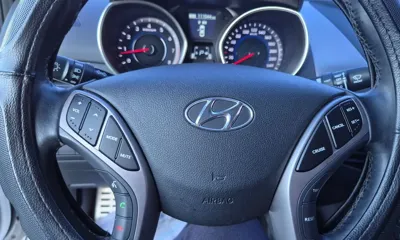 Hyundai Avante 2013, 110000 км, за 51384.2 USD - фото 12
