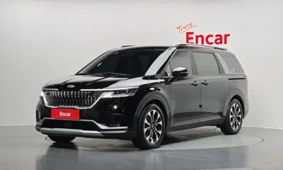 Kia Canival · 2021 год