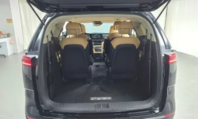 Kia Canival 2021, 55241 км, за 15719.55 USD - фото 20