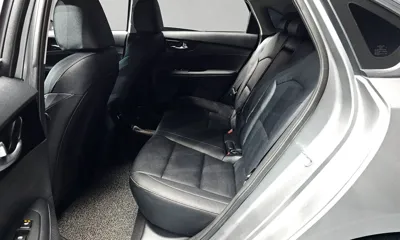 Kia K3 2024, 17087 км, за 12676.33 USD - фото 12