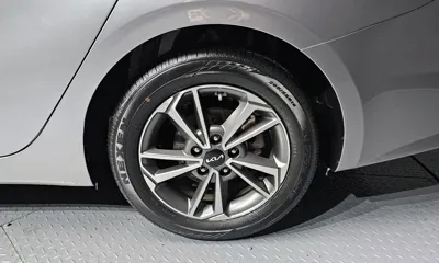 Kia K3 2024, 17087 км, за 12676.33 USD - фото 21