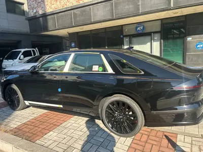 Hyundai Grandeur 2023, 42652 км, за 15262.63 USD