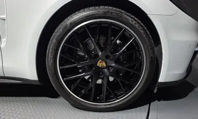 Porsche Panamera 2018, 102435 км, за 43879.59 USD