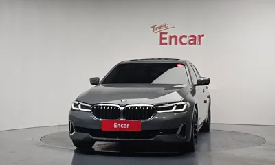 BMW 5-Series 2021, 56263 км, за 21662.07 USD