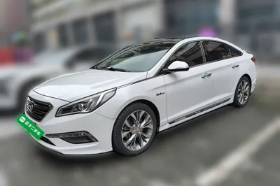 Hyundai Sonata · 2015 год