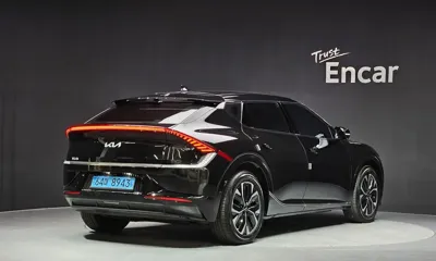 Kia EV6 2022, 49889 км, за 20874.36 USD