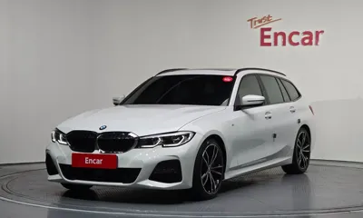 BMW 3-Series · 2022 год