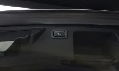 Land Rover Discovery Sport 2016, 168329 км, за 4221.97 USD - фото 20