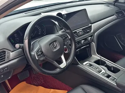Honda Accord 2022, 56000 км, за 11477.12 USD