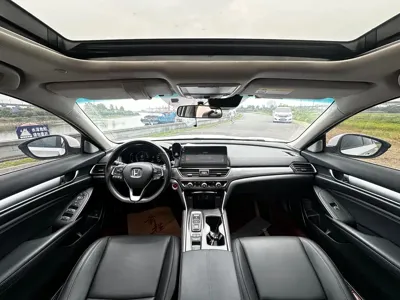 Honda Accord 2022, 56000 км, за 11477.12 USD - фото 6
