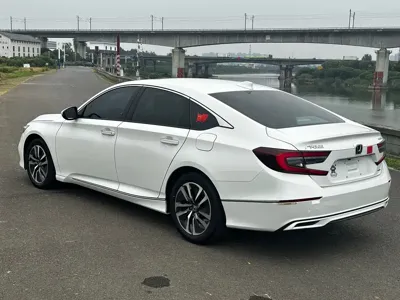Honda Accord 2022, 56000 км, за 11477.12 USD - фото 16