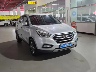 Hyundai Tucson 2014, 270000 км, за 2297.49 USD