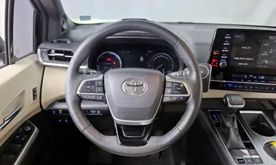 Toyota Sienna 2021, 85720 км, за 29079.69 USD - фото 13