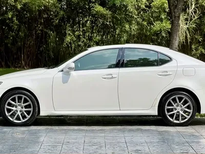 Lexus IS 2011, 110000 км, за 7337.66 USD