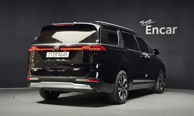 Kia Canival 2021, 105593 км, за 13121.96 USD