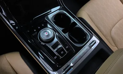 Kia Canival 2021, 105593 км, за 13121.96 USD - фото 9