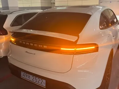 Porsche Macan 2026, 890 км, за 46804.9 USD