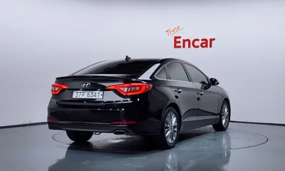 Hyundai Sonata 2016, 136150 км, за 5135.54 USD