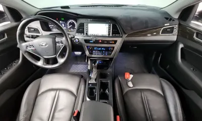 Hyundai Sonata 2016, 136150 км, за 5112.28 USD - фото 7