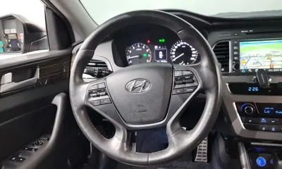 Hyundai Sonata 2016, 136150 км, за 5112.28 USD - фото 13