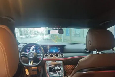 Mercedes-Benz E-Class 2021, 111500 км, за 34909 USD
