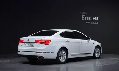 Kia K7 2014, 146867 км, за 4266.77 USD