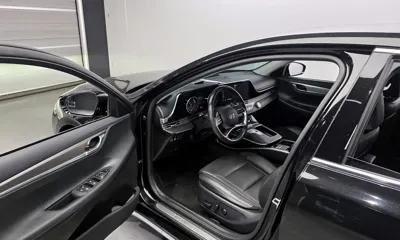 Hyundai Grandeur 2020, 144547 км, за 11317.87 USD - фото 10