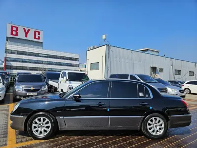 Kia Opirus 2010, 142026 км, за 1301.07 USD