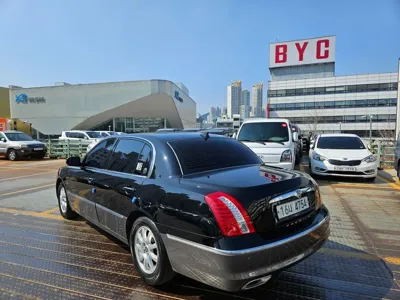 Kia Opirus 2010, 142026 км, за 1301.07 USD