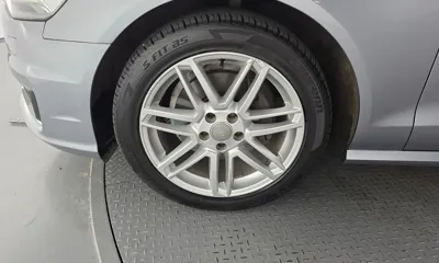 Audi A6 2016, 151178 км, за 5901.27 USD