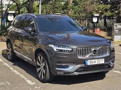 Volvo XC90 2023, 31000 км, за 40304.22 USD