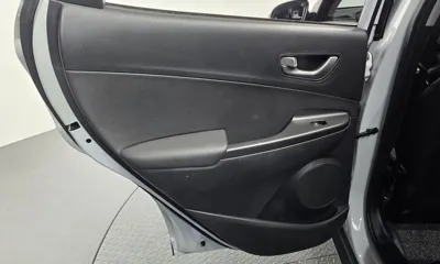 Hyundai Kona 2019, 29956 км, за 10944.63 USD - фото 25