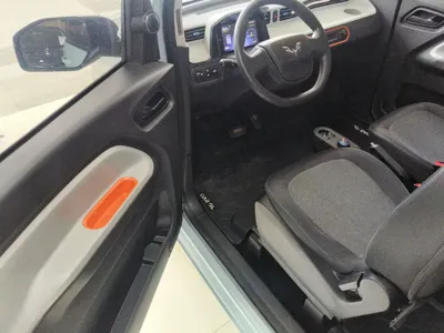 Wuling Hongguang MINIEV 2020, 32600 км, за 4529 USD - фото 21