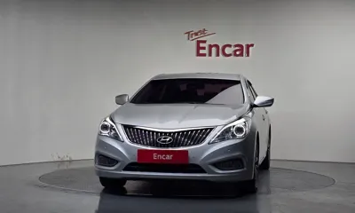 Hyundai Grandeur 2014, 157330 км, за 4232.6 USD