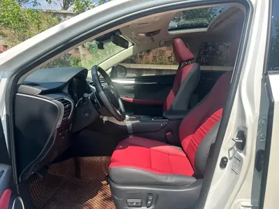 Lexus NX 2021, 35000 км, за 28590.11 USD