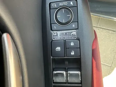 Lexus NX 2021, 35000 км, за 28590.11 USD - фото 10