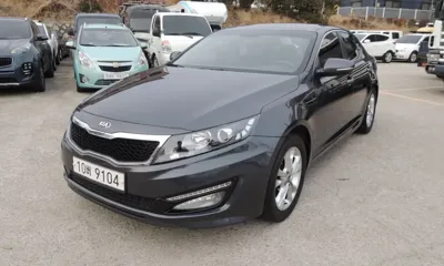 Kia K5 · 2013 год