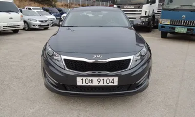 Kia K5 2013, 184022 км, за 2841.1 USD