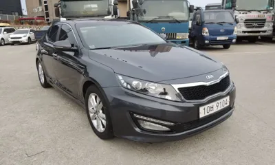 Kia K5 2013, 184022 км, за 2841.1 USD