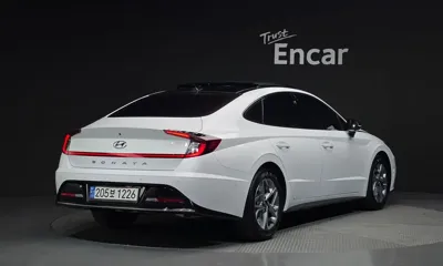Hyundai Sonata 2023, 40106 км, за 23939.65 USD