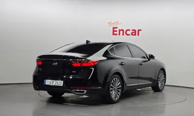 Kia K7 2016, 97786 км, за 7937.75 USD