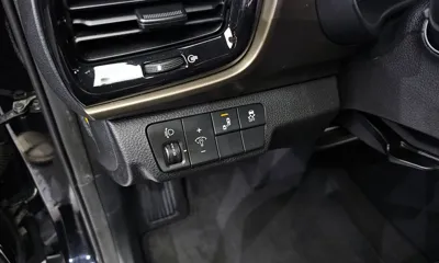 Kia Stonic 2018, 156510 км, за 5248.29 USD - фото 14