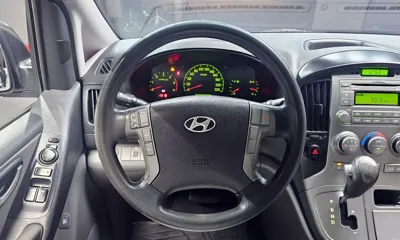 Hyundai Starex 2012, 125893 км, за 5054.48 USD - фото 13